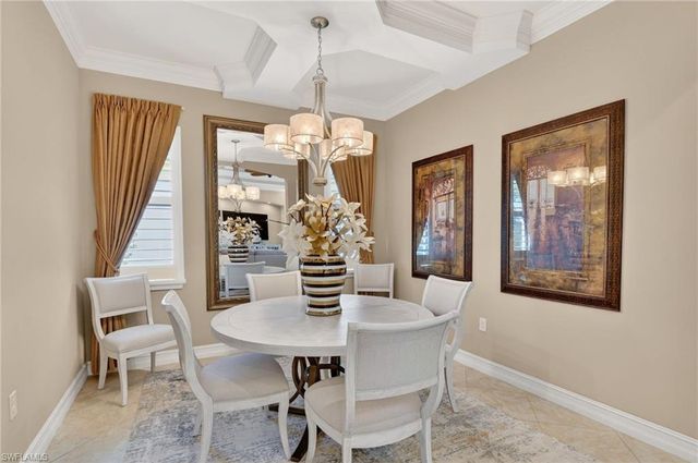 7352 Lantana WAY, Naples, FL 34119