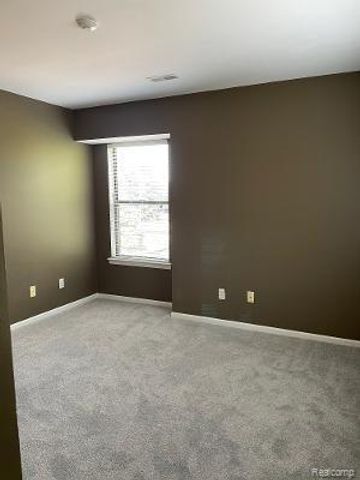 42715 LILLEY POINTE Drive 108, Canton Charter Township, MI 48187