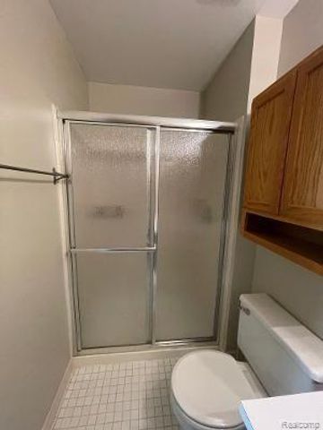 42715 LILLEY POINTE Drive 108, Canton Charter Township, MI 48187