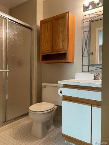 42715 LILLEY POINTE Drive 108, Canton Charter Township, MI 48187