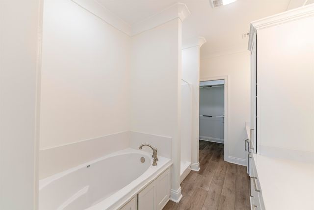 127 Emerson Drive, Houma, LA 70360