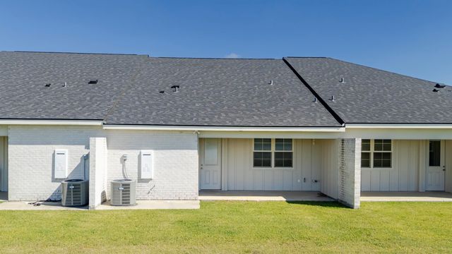 127 Emerson Drive, Houma, LA 70360