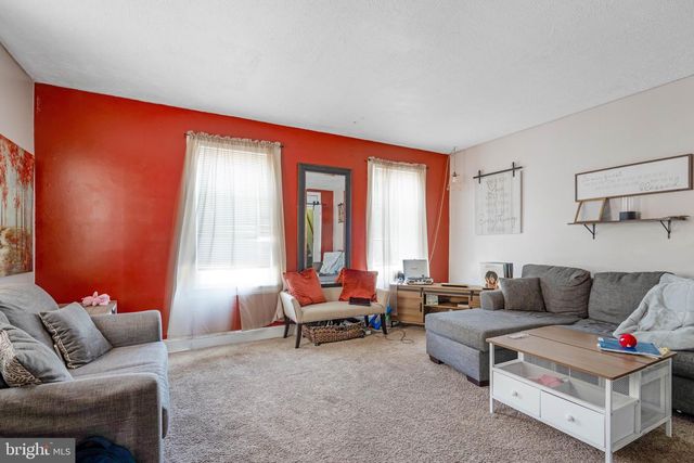 39 BLAKE AVE, Jenkintown, PA 19046