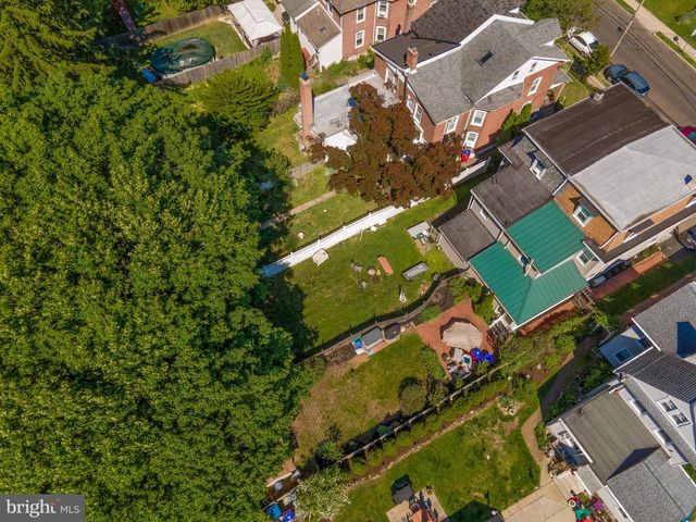 39 BLAKE AVE, Jenkintown, PA 19046