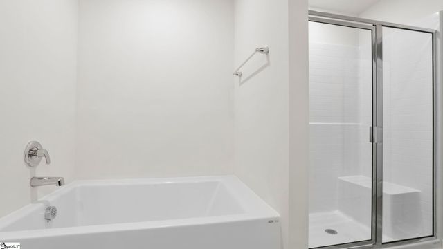 210 Alistar Avenue, Gray Court, SC 29645
