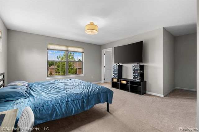 23668 Clarewood Street, Macomb, MI 48042