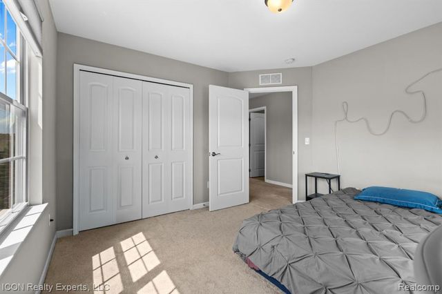 23668 Clarewood Street, Macomb, MI 48042