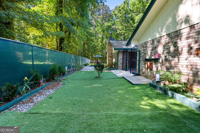 230 Ridge Road, Tyrone, GA 30290