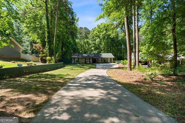 230 Ridge Road, Tyrone, GA 30290