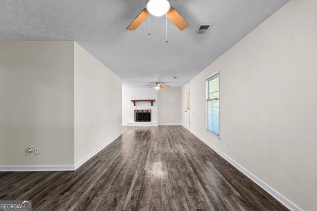 230 Ridge Road, Tyrone, GA 30290