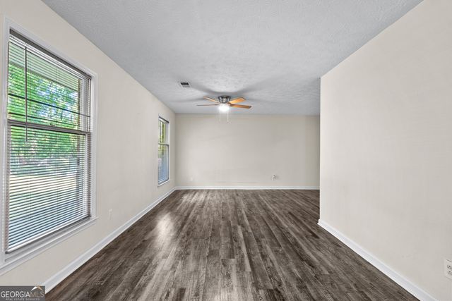 230 Ridge Road, Tyrone, GA 30290