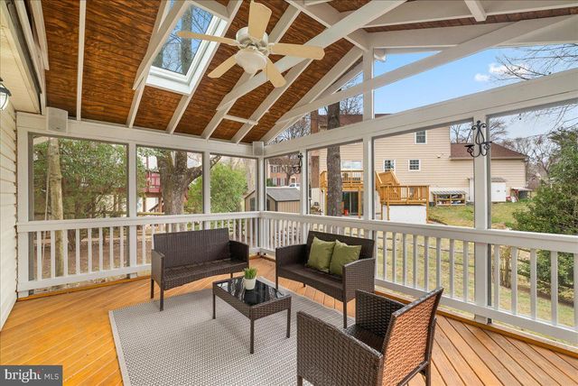 7596 RUXTON DR, Springfield, VA 22153