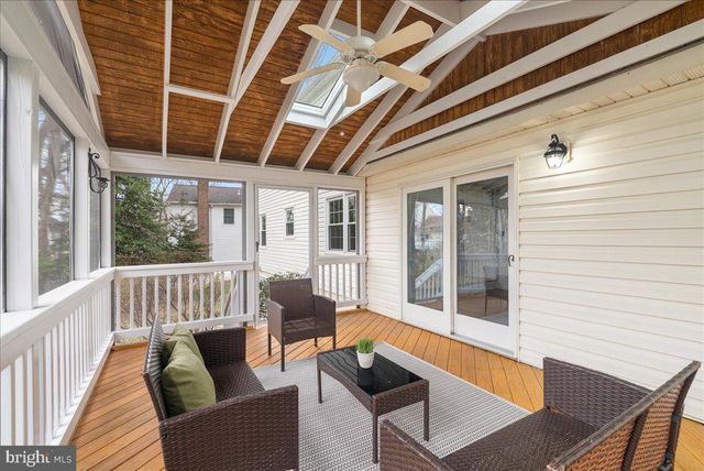 7596 RUXTON DR, Springfield, VA 22153