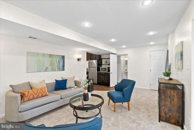 7596 RUXTON DR, Springfield, VA 22153