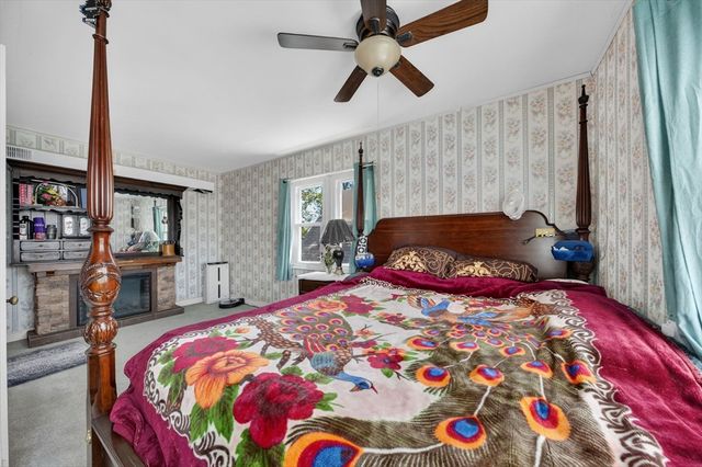 114 Lovell St, Worcester, MA 01603