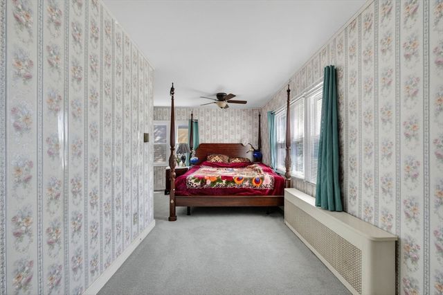 114 Lovell St, Worcester, MA 01603