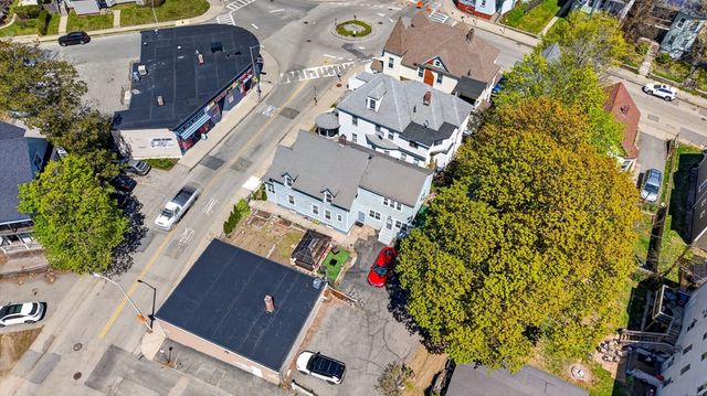 114 Lovell St, Worcester, MA 01603