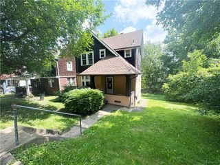 800 N 6th St, Clairton, PA 15025