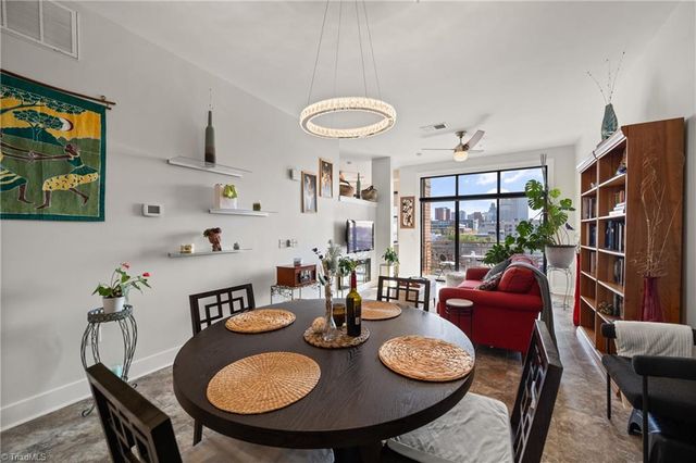 810 W 4th Street 314, Winston-salem, NC 27101