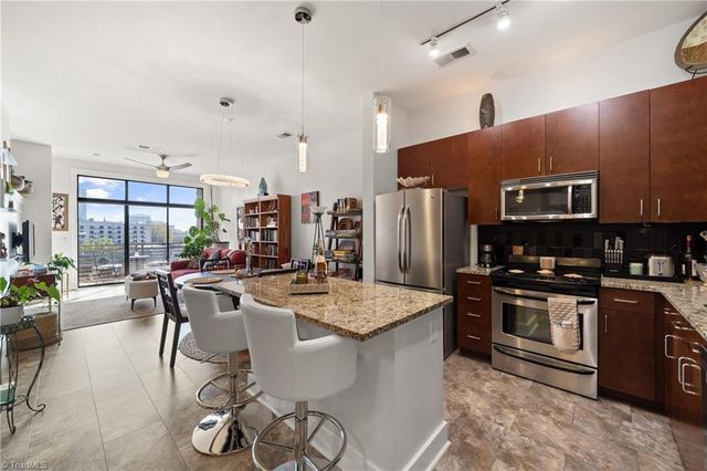 810 W 4th Street 314, Winston-salem, NC 27101