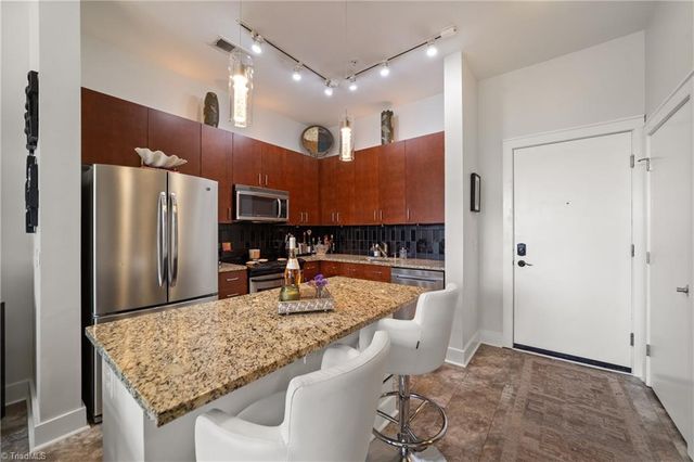 810 W 4th Street 314, Winston-salem, NC 27101