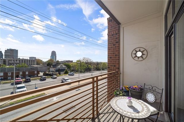 810 W 4th Street 314, Winston-salem, NC 27101