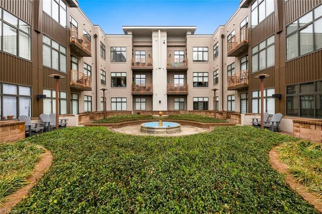 810 W 4th Street 314, Winston-salem, NC 27101