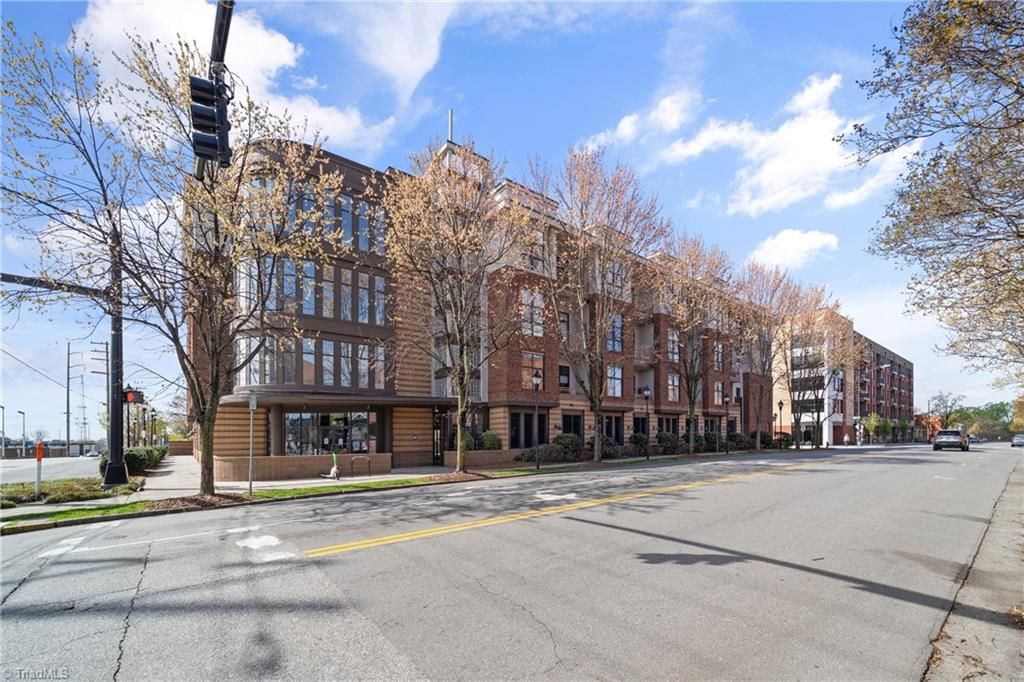 810 W 4th Street 314, Winston-salem, NC 27101