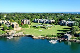 111 Harrison Avenue A6, Newport, RI 02840