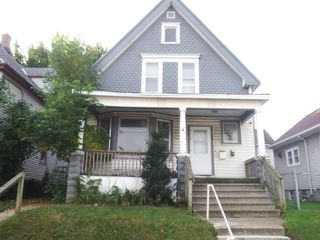 2413 W Orchard STREET, Milwaukee, WI 53204