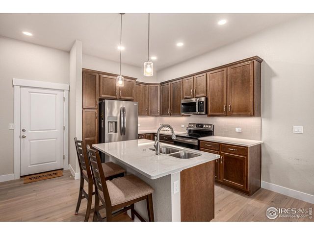 4123 Trapper Lake Dr, Loveland, CO 80538