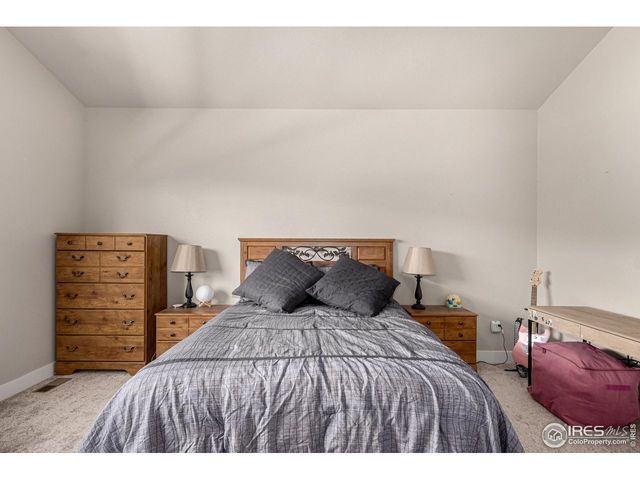 4123 Trapper Lake Dr, Loveland, CO 80538