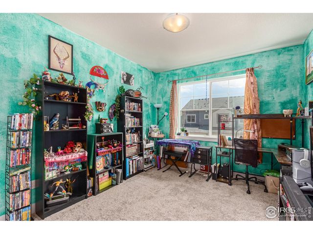 4123 Trapper Lake Dr, Loveland, CO 80538