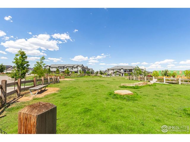 4123 Trapper Lake Dr, Loveland, CO 80538