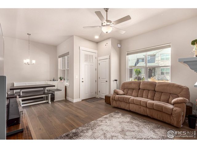 4123 Trapper Lake Dr, Loveland, CO 80538