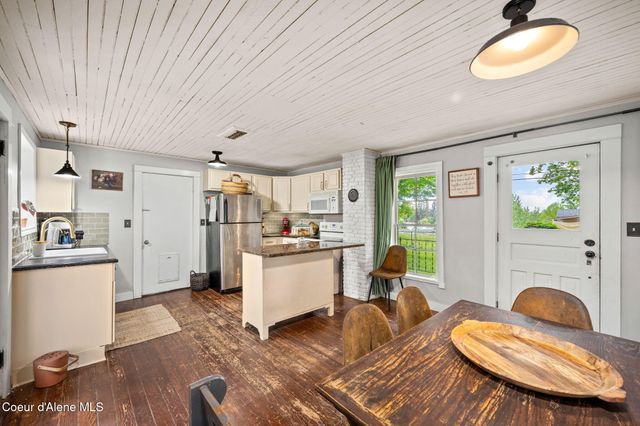 15152 N MILL ST, Rathdrum, ID 83858