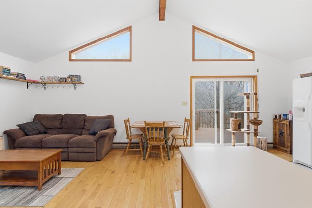 539 OLD STAGE RD, Albrightsville, PA 18210