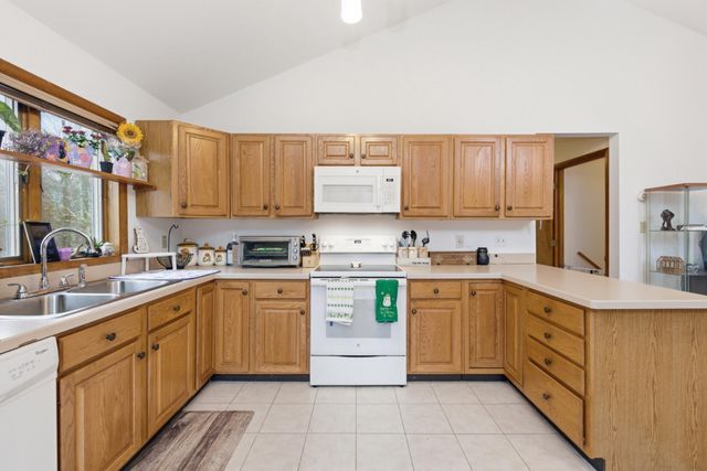 539 OLD STAGE RD, Albrightsville, PA 18210