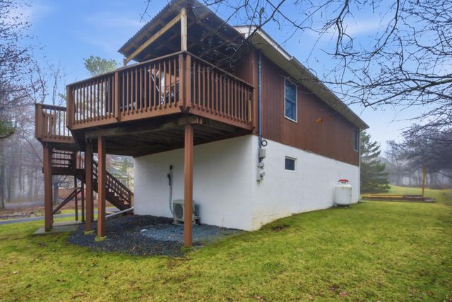 539 OLD STAGE RD, Albrightsville, PA 18210