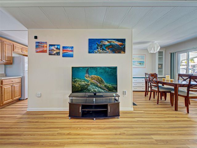 166 EDGEWOOD DRIVE, Osprey, FL 34229