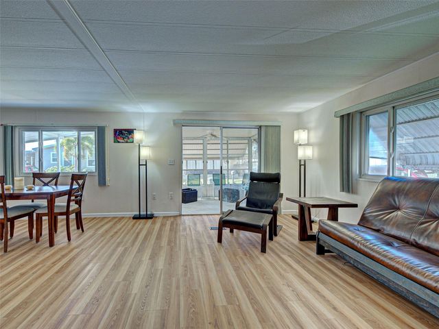 166 EDGEWOOD DRIVE, Osprey, FL 34229