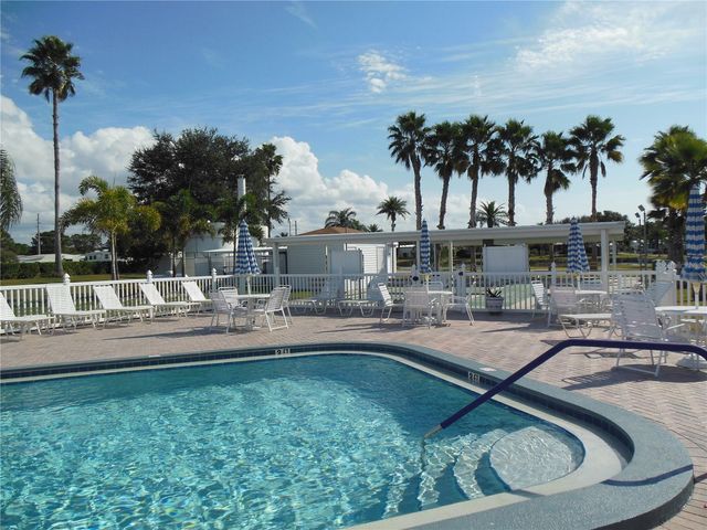 166 EDGEWOOD DRIVE, Osprey, FL 34229