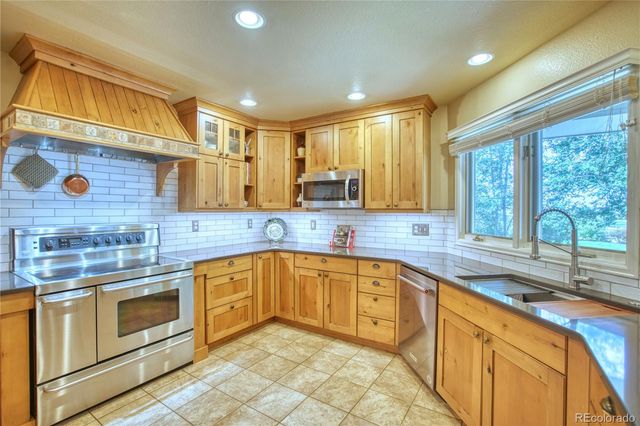 9067 County Road 70, Windsor, CO 80550