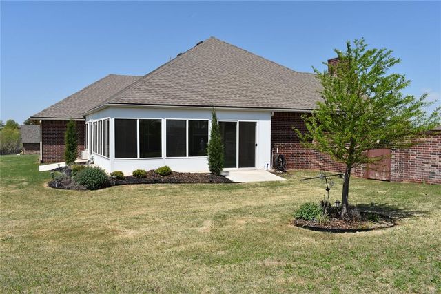 2297 Barrington Drive, Blanchard, OK 73010