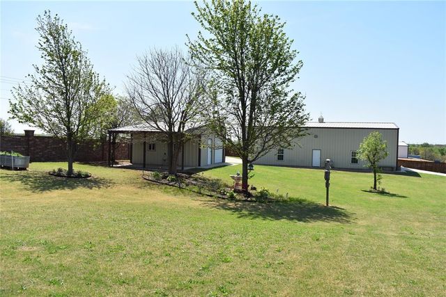 2297 Barrington Drive, Blanchard, OK 73010