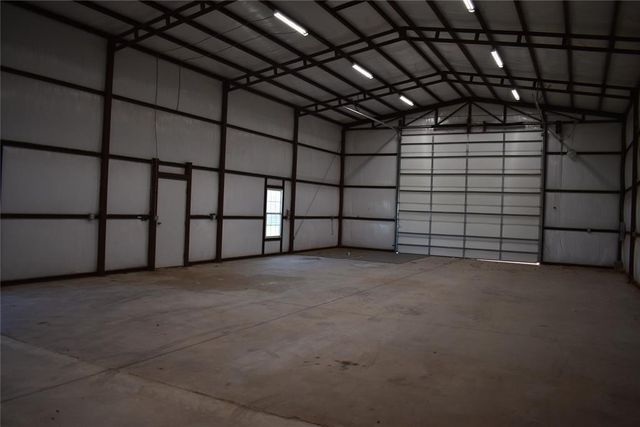 2297 Barrington Drive, Blanchard, OK 73010