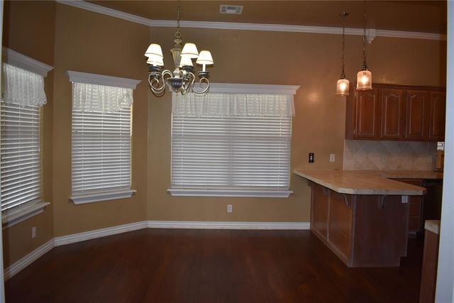 2297 Barrington Drive, Blanchard, OK 73010