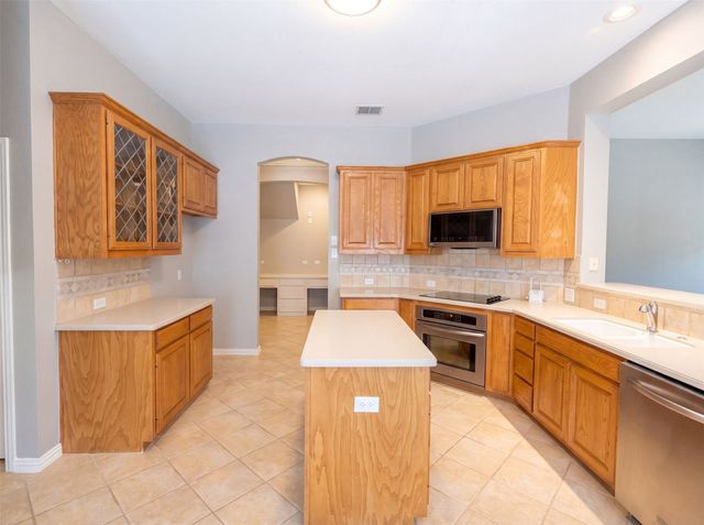 2601 Whispering Trail, Little Elm, TX 75068