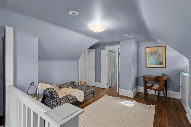 9101 Holmes Road, Kansas City, MO 64131