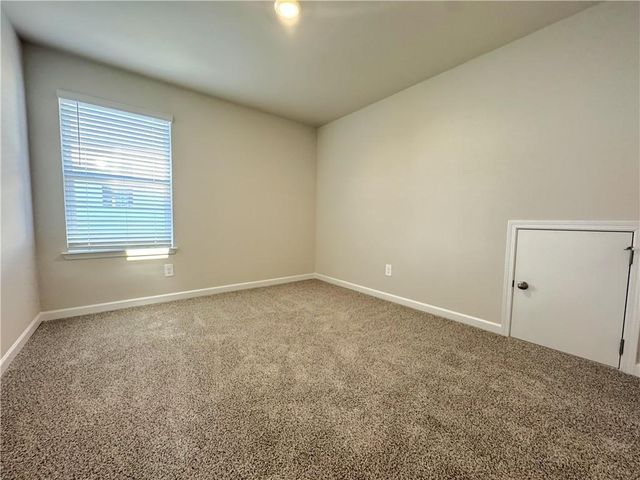 823 Misty Hollow Trail, Lawrenceville, GA 30045